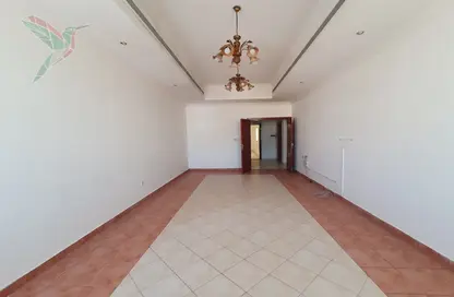 Apartment - 4 Bedrooms - 4 Bathrooms for rent in Al Sarooj - Al Ain