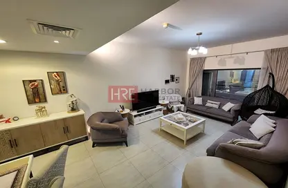 Apartment - 1 Bedroom - 2 Bathrooms for sale in Solitaire Cascades - Dubai Residence Complex - Dubai