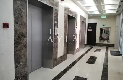 Office Space - Studio - 1 Bathroom for rent in Airport Road - Abu Dhabi