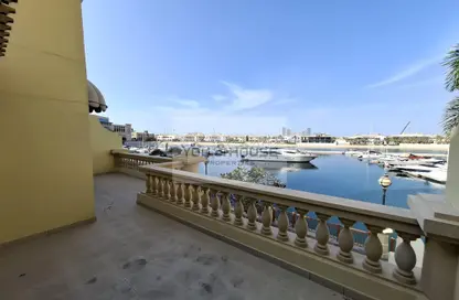 Townhouse - 2 Bedrooms - 4 Bathrooms for rent in Marina Residences 5 - Marina Residences - Palm Jumeirah - Dubai