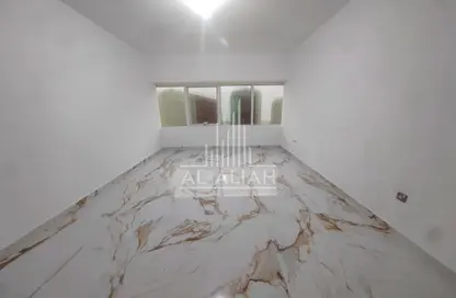 Apartment - 3 Bedrooms - 4 Bathrooms for rent in Hamdan Tower - East Corniche road - Hamdan Street - Abu Dhabi