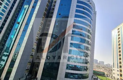 Apartment - 1 Bedroom - 2 Bathrooms for rent in Al Rashidiya Towers - Al Rashidiya - Ajman Downtown - Ajman