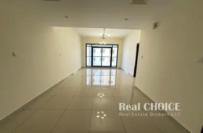 Apartment - 1 Bedroom - 2 Bathrooms for sale in Etlala Residence - Dubai Residence Complex - Dubai