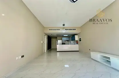 Apartment - 1 Bedroom - 2 Bathrooms for rent in Alcove - Jumeirah Village Circle - Dubai