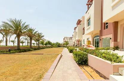 Apartment - 1 Bedroom - 2 Bathrooms for rent in Waterfall District - Al Ghadeer - Abu Dhabi