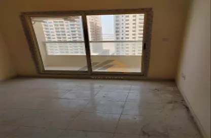 Apartment - 1 Bedroom - 2 Bathrooms for rent in Goldcrest Dreams - Emirates City - Ajman