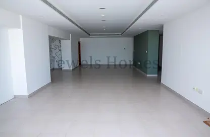 Apartment - 1 Bedroom - 1 Bathroom for rent in Blue Tower - Sheikh Zayed Road - Dubai