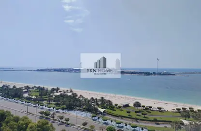 Apartment - 4 Bedrooms - 4 Bathrooms for rent in 3 Sails Tower - Corniche Road - Abu Dhabi