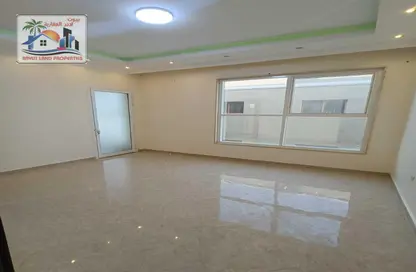 Apartment - 4 Bedrooms - 3 Bathrooms for rent in Ajman Corniche Road - Ajman