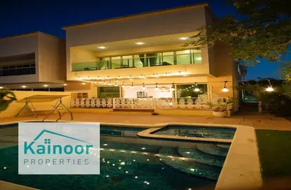 Compound - 4 Bedrooms - 5 Bathrooms for sale in Umm Suqeim 3 Villas - Umm Suqeim 3 - Umm Suqeim - Dubai