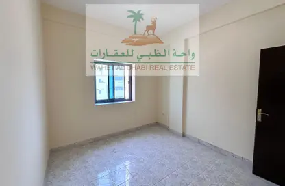 Apartment - 2 Bedrooms - 2 Bathrooms for rent in Qasimia 10 building - Al Mahatta - Al Qasimia - Sharjah