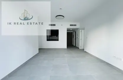 Apartment - 1 Bedroom - 2 Bathrooms for rent in Tiraz 3 - Aljada - Sharjah