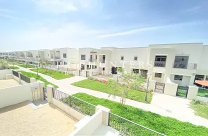 Townhouse - 3 Bedrooms - 3 Bathrooms for rent in Reem Townhouses - Town Square - Dubai