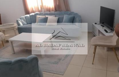 Apartment - 2 Bedrooms - 2 Bathrooms for rent in Al Khan Corniche - Al Khan - Sharjah