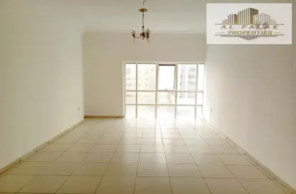 Apartment - 2 Bedrooms - 2 Bathrooms for rent in Manazil Tower 2 - Al Taawun Street - Al Taawun - Sharjah