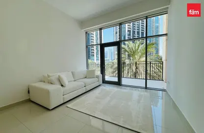 Apartment - 1 Bedroom - 2 Bathrooms for sale in BLVD Crescent Podium - BLVD Crescent - Downtown Dubai - Dubai