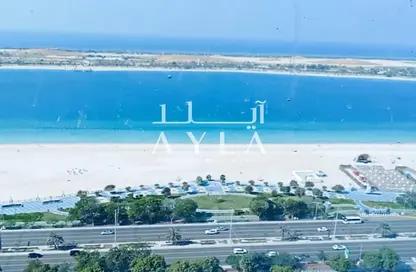 Apartment - 5 Bedrooms - 5 Bathrooms for rent in Wave tower - Corniche Road - Abu Dhabi