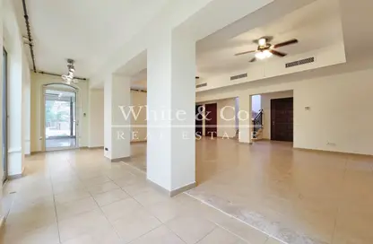 Villa - 3 Bedrooms - 4 Bathrooms for rent in Palmera 1 - Palmera - Arabian Ranches - Dubai