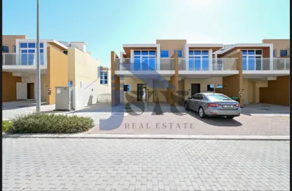 Townhouse - 3 Bedrooms - 4 Bathrooms for rent in Victoria 2 - Damac Hills 2 - Dubai