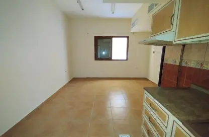 Apartment - Studio - 1 Bathroom for rent in Al Mujarrah - Al Sharq - Sharjah