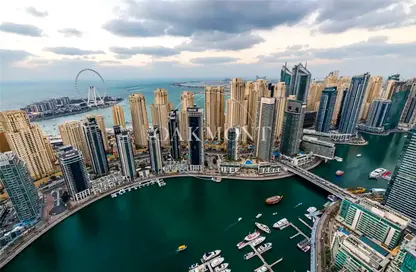 Apartment - 4 Bedrooms - 5 Bathrooms for sale in Vida Residences Dubai Marina - Dubai Marina - Dubai