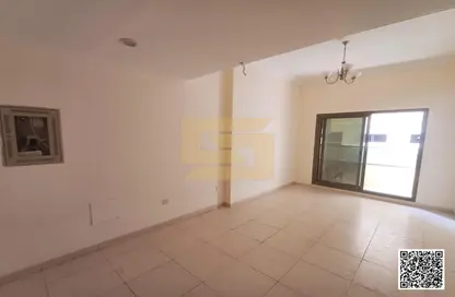 Apartment - 2 Bedrooms - 3 Bathrooms for rent in Paradise Lakes Tower B2 - Paradise Lakes Towers - Emirates City - Ajman