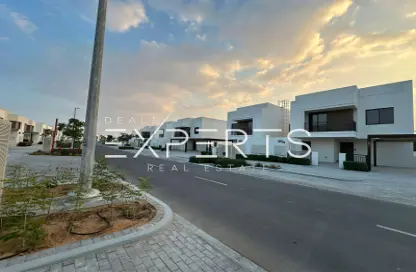 Villa - 3 Bedrooms - 4 Bathrooms for rent in Noya Luma - Noya - Yas Island - Abu Dhabi