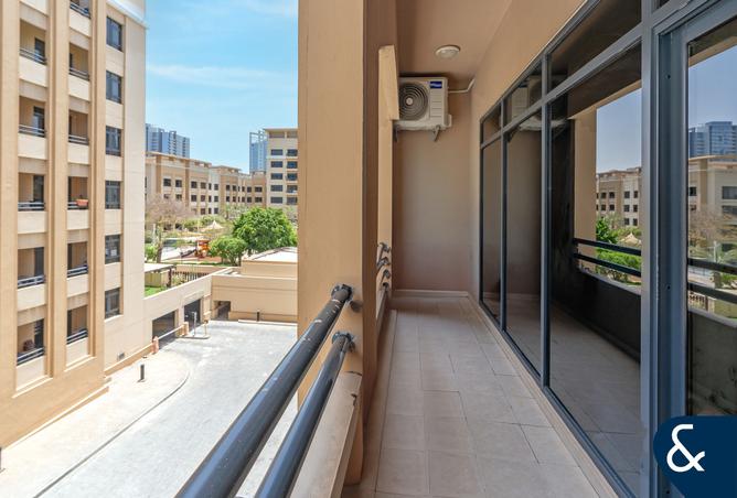 Apartment - 2 Bedrooms - 2 Bathrooms for sale in Al Sidir 1 - Al Sidir - Greens - Dubai