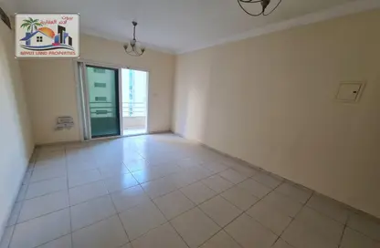 Apartment - 1 Bedroom - 1 Bathroom for rent in Al Mahatta - Al Qasimia - Sharjah