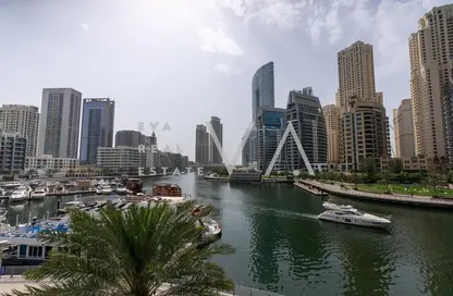 Apartment - 3 Bedrooms - 5 Bathrooms for sale in Stella Maris - Dubai Marina - Dubai