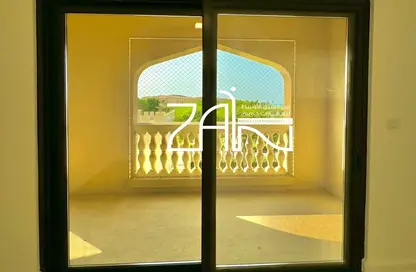 Apartment - 3 Bedrooms - 4 Bathrooms for rent in Saadiyat Beach Residences - Saadiyat Beach - Saadiyat Island - Abu Dhabi