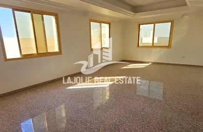 Apartment - 4 Bedrooms - 6 Bathrooms for rent in Muroor Area - Abu Dhabi