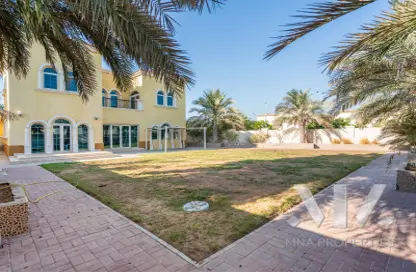 Villa - 3 Bedrooms - 4 Bathrooms for rent in Regional - Jumeirah Park - Dubai