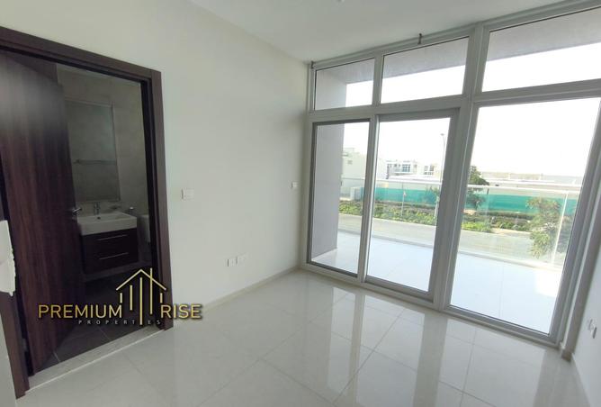 Townhouse - 3 Bedrooms - 3 Bathrooms for rent in Albizia - Damac Hills 2 - Dubai