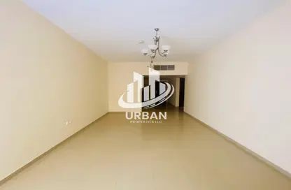 Apartment - 1 Bedroom - 2 Bathrooms for rent in Muwaileh 3 Building - Muwaileh - Sharjah