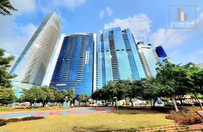 Apartment - 2 Bedrooms - 3 Bathrooms for rent in Wave tower - Corniche Road - Abu Dhabi