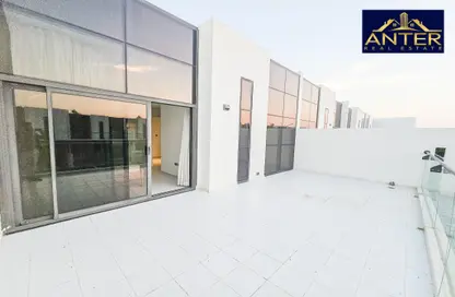 Townhouse - 3 Bedrooms - 5 Bathrooms for sale in Aknan Villas - Amazonia - Damac Hills 2 - Dubai