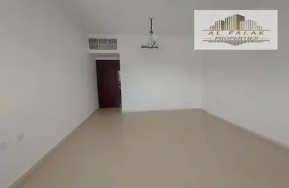 Apartment - 1 Bedroom - 1 Bathroom for rent in Manazil Tower 5 - Al Taawun Street - Al Taawun - Sharjah