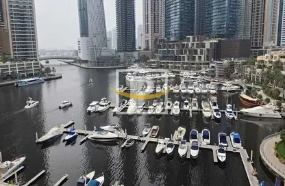 Apartment - 1 Bedroom - 2 Bathrooms for rent in Al Habtoor Tower - Dubai Marina - Dubai