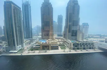 Apartment - 1 Bedroom - 1 Bathroom for rent in Cayan Tower - Dubai Marina - Dubai