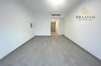 Apartment - Studio - 1 Bathroom for rent in Luma 22 - Jumeirah Village Circle - Dubai