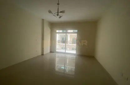 Apartment - 1 Bathroom for rent in May Residence - Jumeirah Village Circle - Dubai