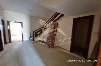 Villa - 5 Bedrooms - 5 Bathrooms for rent in Al Qattarah - Al Ain