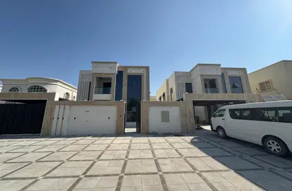 Villa - 5 Bedrooms for sale in Al Rawda 3 - Al Rawda - Ajman