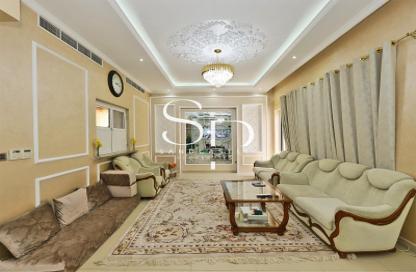 Villa - 4 Bedrooms - 5 Bathrooms for sale in Nad Al Sheba Villas - Nad Al Sheba 3 - Nad Al Sheba - Dubai