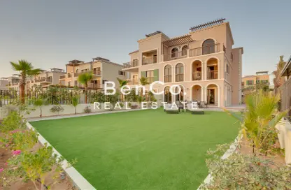 Villa - 5 Bedrooms - 7 Bathrooms for rent in Sur La Mer - La Mer - Jumeirah - Dubai