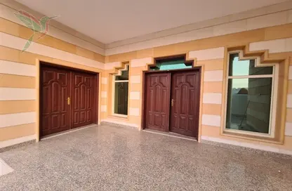 Villa - 6 Bedrooms - 7 Bathrooms for rent in Ramlat Zakher - Zakher - Al Ain