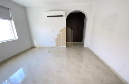 Apartment - 1 Bathroom for rent in Bida Bin Ammar - Asharej - Al Ain