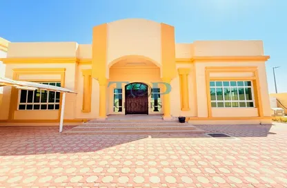 Villa - 3 Bedrooms - 5 Bathrooms for rent in Jefeer Jedeed - Falaj Hazzaa - Al Ain