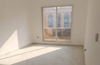 Apartment - 2 Bedrooms - 2 Bathrooms for rent in Al Jurf 2 - Al Jurf - Ajman Downtown - Ajman